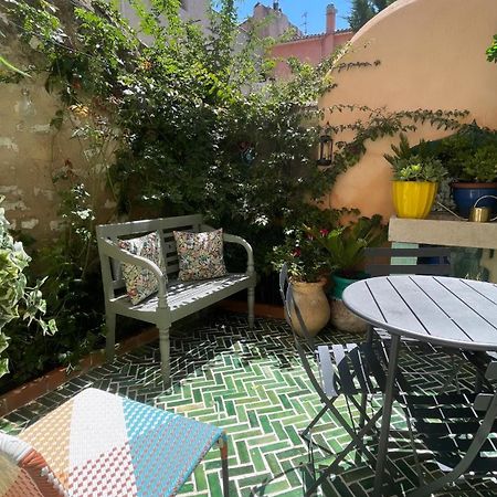 Petit Patio - 2 Chambres - Centre Ville - Climatisation 카시스 외부 사진