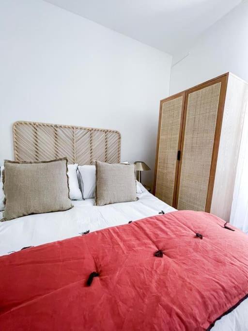 Petit Patio - 2 Chambres - Centre Ville - Climatisation 카시스 외부 사진